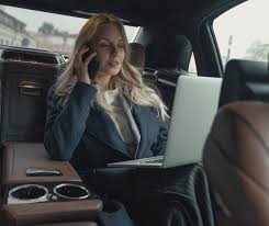 Private Car Service Melbourne | Chauffeur Cars Melbourne