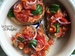 Dalle feste natalizie potrete trovare antipasti caldi, antipasti freddi e scoprire quale sia il miglior antipasto da abbinare ad un primo o a un secondo. Gli Antipasti Pugliesi Laterradipuglia It