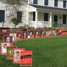 Custom graduation signs for celebrating your graduate! Custom And Personalized Graduation Yard Signs Stumps Party