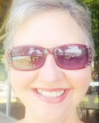 Diane Hassell's Instagram, Twitter & Facebook