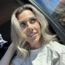 Jason Moneymaker's Instagram, Twitter & Facebook