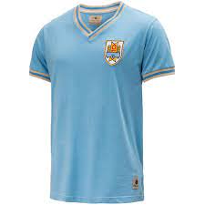 Possui uma das mais gloriosas histórias do futebol mundial, tendo conquistado um total de 21 títulos oficiais Camisa Retro Gol Selecao Uruguai Edicao Limitada Masculina Azul Sciaky