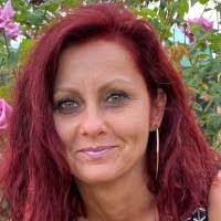 100+ "Agnes Varga" profiles