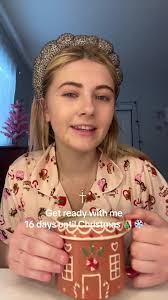 Get ready with me 16 days until Christmas 🎄❄️#fyp #grwm #Christmas #makeup