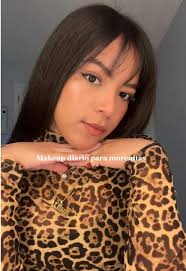 Como Se Hace Las Cejas Emilia Mernes