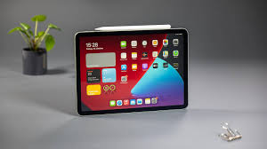 It also has the very fast a14 bionic chip, which we are expecting to also be used in upcoming. Apple Ipad Air 2020 Im Test Die Goldene Mitte