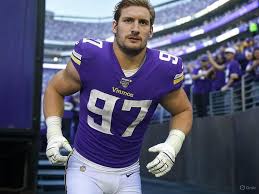 The Minnesota Vikings are thin at the edge-rusher spot, and Joey Bosa is  the best player available in NFL free agency.