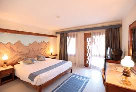 Safe sinai bikers are organizing this event annually under the auspices of ministry of tourism and antiquities, egyptian tourist authority and south sinai governorate to deliver a message to the whole world that sinai is a safe place to travel. Swiss Inn Hotel Dahab Egypt Fanatic Boarders Center