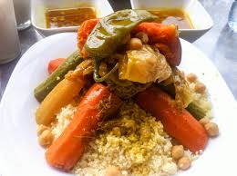 Puede disfrutar del couscous como marroquíes directamente en el plato o. Couscous Un Imprescindible En La Cocina Marroqui