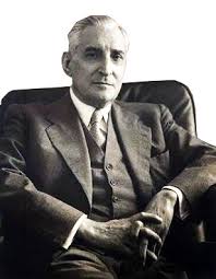 Salazar ou Alcazar ? - Action française