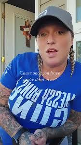 Sara Talbot's Instagram, Twitter & Facebook