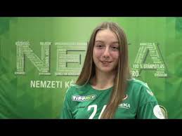 A versenyre azért jelentkezett, mert érdekli a divat, és szeretné ezen a téren is kipróbálni magát. Jatekosaink Az Nb I Ben Vamos Mira Youtube