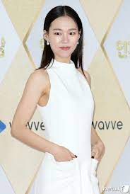 Han ye ri (born kim ye ri) is a south korean actress, dancer, and singer. í•œì˜ˆë¦¬ ë¯¸ë‚˜ë¦¬ ë¡œ ì•„ì¹´ë°ë¯¸ ì‹œìƒì‹ ì°¸ì„ ì •ì‹ ì´ˆëŒ€ë°›ê³  ìŠ¤ì¼€ì¤„ ì¡°ìœ¨ ì¤' ë‰´ìŠ¤ ë™ì•„ë‹·ì»´