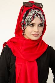 Aise Tesettur Kirmizi Koton Bandana Pratik Hazir Sal In 2020 Fashion Muslim Fashion Hijab