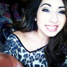 Julia Briones (@juliabriones_3)