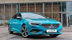 This german midsize sedan is available in 3 versions. Opel Insignia Edel Und Bunt