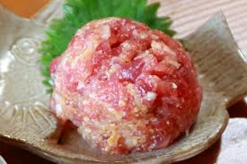 Besides, the tomato sauce in this dish is perfect to dip the bread. Bonito Fish Tartare With Miso Shungate