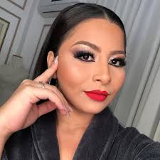 Anny Araujo l Designer l Unhas l Maquiagem l Cilios (@annyaraaujo_designer)  • Instagram photos and videos