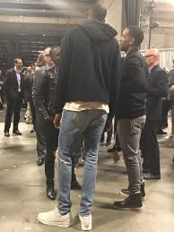After spending some time in regional theater, he headed west to los angeles to break. Sam Amick On Twitter Kevin Durant While Waiting To Take The Post Game Podium Chats With Lebron James Associates Maverick Carter Rich Paul Https T Co Cnbw7lmmpc