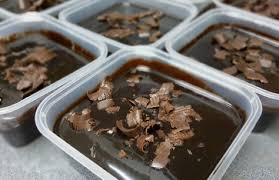 Campurkan coklat masakan dan thickened cream dalam satu bekas. Kek Chocolate Moist Kukus Min Order 10 Bekas Shopee Malaysia
