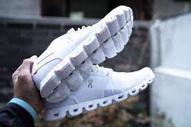 Off broadway shoes reviews and offbroadwayshoes.com customer ratings for june 2021. On Running Cloud Road Running Shoe Review One Tech Traveller