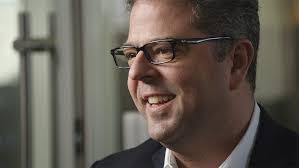 Peter Gosselin's Instagram, Twitter & Facebook