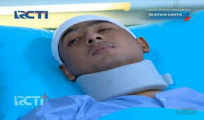 Sinopsis ikatan cinta, sinetron ikatan cinta, andin dan aldebaran (instagram/@layardrama_rcti) sinopsis ikatan cinta 28 mei 2021 Sinopsis Ikatan Cinta Sabtu 8 Mei 2021 Kondisi Aldebaran Kembali Memburuk Setelah Diteror Elsa