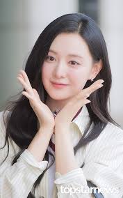 𝐾𝑖𝑚 𝐽𝑖 𝑊𝑜𝑛 ツ