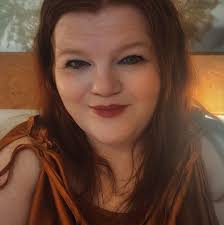 Ladies and gentlemen. Please follow the rules. And please report anyone  that replies like the attached screenshot. We do our best to prevent people  that are scammy looking (like the comments below)