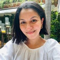 1600+ perfiles de «Samira ...»