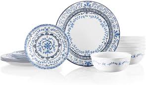 Kitchenware in this pattern included a variety of mixing bowls, casserole dishes, and refrigerator sets among other pieces. Amazon Com Corelle Service For 6 Chip Resistant Dinnerware Set 18 Piece Portofino Kitchen Dining