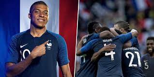 France domicile 2 etoiles version joueur. Comment Broder Une Deuxieme Etoile Sur Son Maillot De L Equipe De France Marie Claire