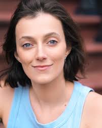 Meet our cast! Taylor Harvey (she/they) is delighted to be back at Door  Shakespeare after spending the 2017 season here in The Heart of Robin Hood  (Marion) and Twelfth Night. Taylor is