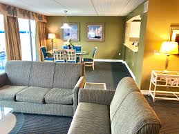 Hotel Rooms Suites In Clearwater Beach Fl Chart House Suites