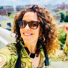 Jess Hurd's Instagram, Twitter & Facebook