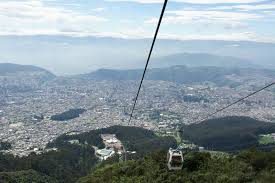 Pin De Amparo Rivadeneira En Quito Ciudad Hermosa Entre Valles Y Montanas Viajar A Ecuador Ecuador Ciudades
