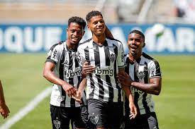 Clube atlético mineiro (brazilian portuguese: Atletico Mg Muda Time Para Buscar Reacao Contra O Coritiba
