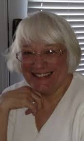 Helen Wortman's Instagram, Twitter & Facebook