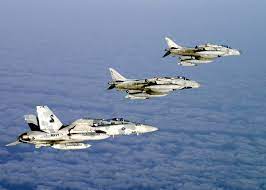 File:VFA-86 FA-18C Hornet flying in formation with two Italian Navy AV-8B  Harrier IIs during Majestic Eagle 040712-N-3799S-008.jpg - Wikimedia Commons