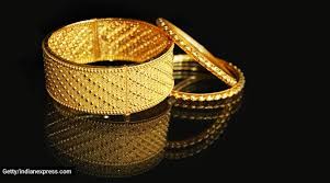Effy has been living, designing, and manufacturing in the u.s. Count On These Easy Home Hacks To Clean Your Gold Jewellery Befirstrank