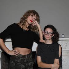 Let's get started then. lisa in dead or alive 6 lisa hamilton, also known by her ring name la mariposa, is a luchadora who made her first official appearance in dead or alive xtreme beach volleyball and made her fighter debut in dead or alive 4. Secret Sessions Lisa Sessions 25 Secret Star Astrid S Wall