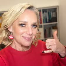 Sabina Read Psychology