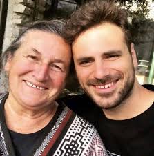 Lifehack #180 of 365 Happiness is an inside job, don't assign anyone else  that much power over your life.