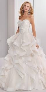 286 00 Exquisite Tulle Sweetheart Neckline Natural Waistline Ball Gown Wedding Dress With Beaded Embroidery Cascading Ruffles Magbridal Com Cn In 2020 Ruffle Wedding Dress Wedding Dresses Beaded Ball Gown Wedding Dress