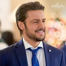 The only thing better than a trip to Italy is an Italian vacation with  Tyler Hynes, BJ Britt, and Jonathan Bennett! 🇮🇹😍 Join them for all the  amore in the Hallmark Channel