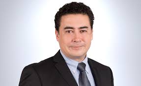 What Are 'Clean' and 'Dirty' Experts in Construction Disputes?