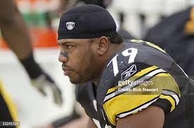 Fullback Dan Kreider of the Pittsburgh Steelers is pushed out of... News  Photo