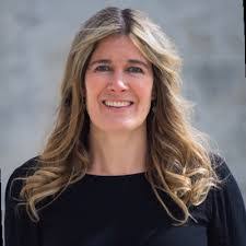 Kim Greenman's Instagram, Twitter & Facebook