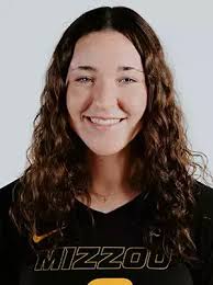 Grace Sweeney's Instagram, Twitter & Facebook