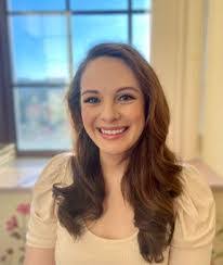 Laura Stolpe's Instagram, Twitter & Facebook